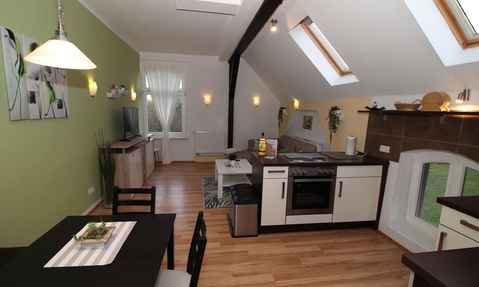 Altkalen Apartamento | Dachshöhle - Ferienwohnung für 4 Personen
