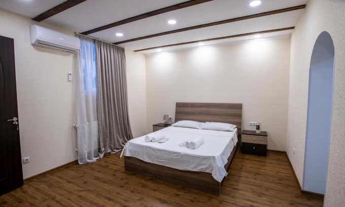 mtatsminda Apartamento | Dada - Cozy apartment in the center of Tbilisi