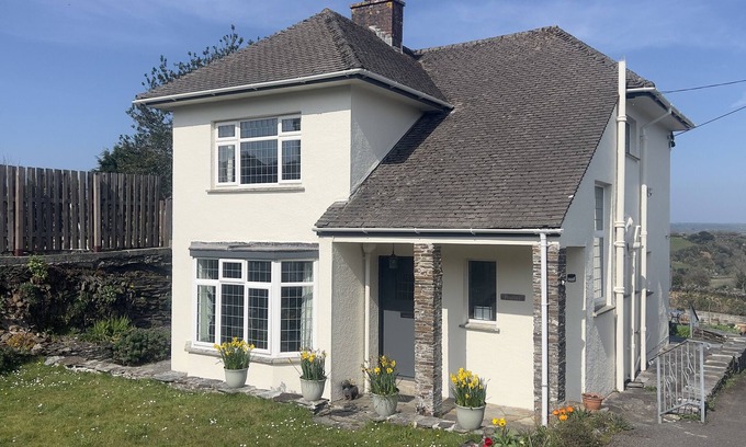 Wadebridge Cabaña | Daffy Down Dilly, Wadebridge, countryside views
