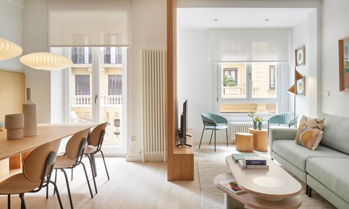 Gros Apartamento | Daira Arena by FeelFree Rentals