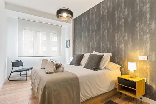 Gijon-Este Apartamento | Dalí, espectacular apartamento, escritorio y WIFI