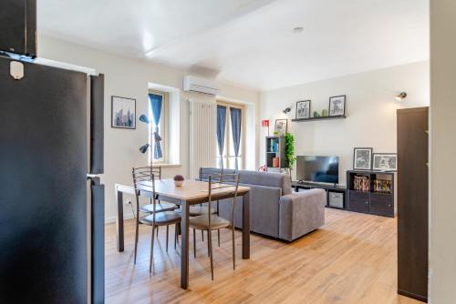 Cit Turin Apartamento | Dal Vassalli Eandi by HAPPYHOSTORINO