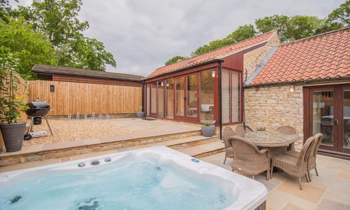 Pickering Cabaña | Dalby Cottage - una cabaña con capacidad para 6 personas en 3 habitaciones