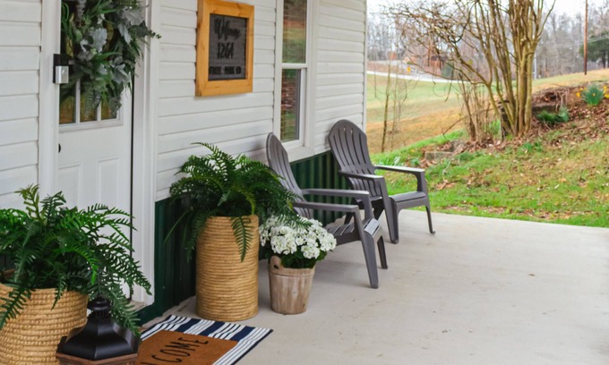 Burkesville Casa | Dale Hollow Hideaway less then 4 miles to state park and state golf course.