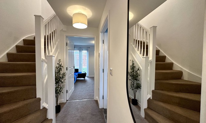 Middlesbrough Casa | Dale House by Blue Skies Stays