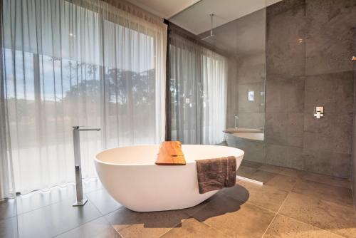 Glenaroua Casa | Dale View Luxury Accommodation