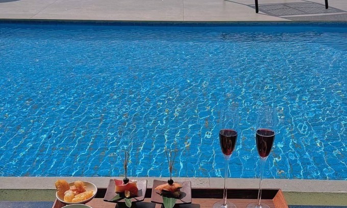 Manjiang Hotel | Dali Puyu VILLA Cliff Seaview Hotel