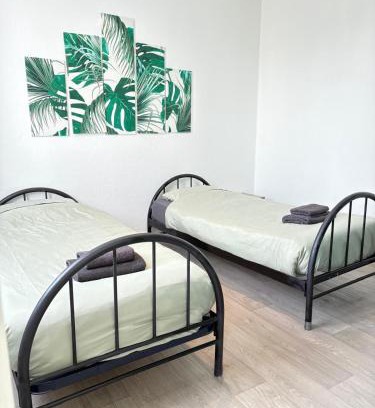 Saint-Charles du Port Apartamento | Dalikyda - Le 2 Feuilles - 2 Lits - wifi - cuisine