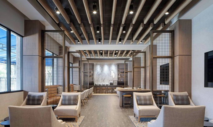 Dallas Hotel | Dallas/Addison Marriott Quorum by the Galleria