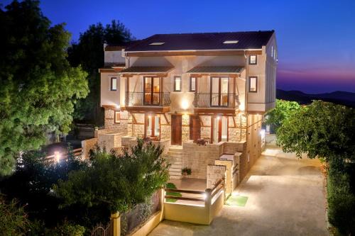 Ierissos Apartamento | Dallas Boutique Houses