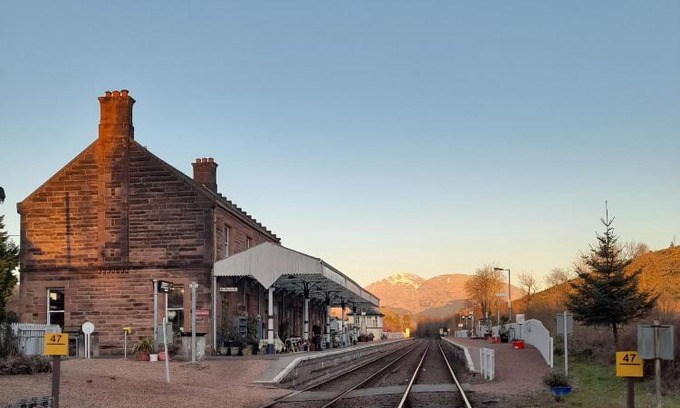 Stronmilchan Casa | Dalmally Railway Station, Loch Awe
