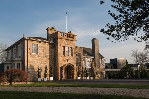 Barrhead Casa | Dalmeny Park House Hotel