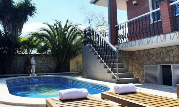 Canyelles Chalet De Esquí | DaltMar with Love!