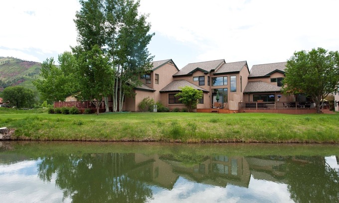 Dalton Ranch Casa | Dalton Ranch Townhome on 11th Fairway & Waterway - A/C - Unbeatable Views
