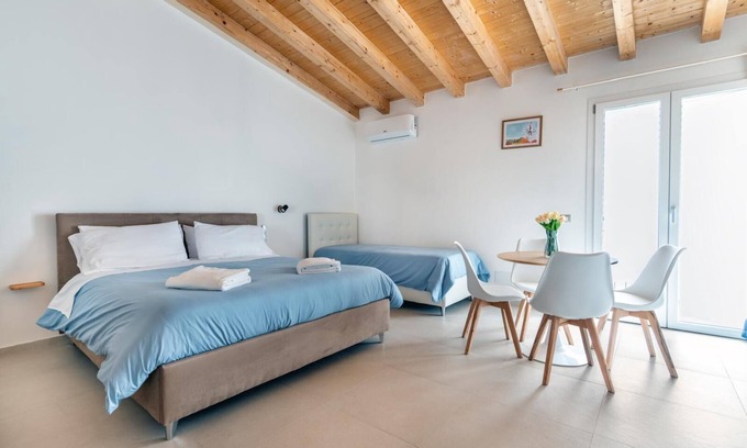 Palermo Apartamento | DAMA elegant apartment with garden view balcony in the heart of palermo