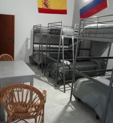 Vasto Hostal | Dama HostelBB