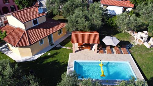 Brtonigla Casa | DAMJANIĆ HOLIDAY HOUSE