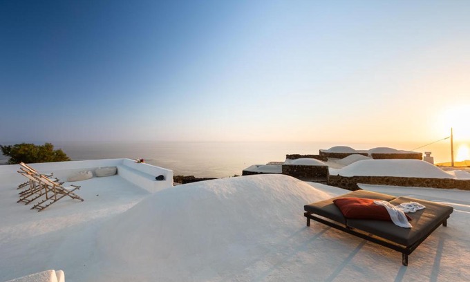 Pantelleria Casa | Dammuso Il Mulino by DomuSicily