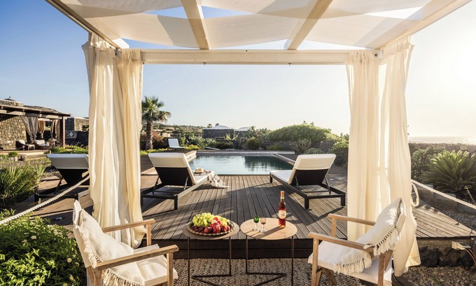 Pantelleria Casa | Dammuso Luna - Private Pool with Sea View