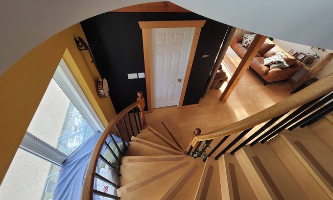 Queen Charlotte Casa | Dana's Place