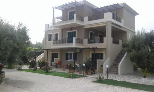 Kavallos Apartamento | Danai