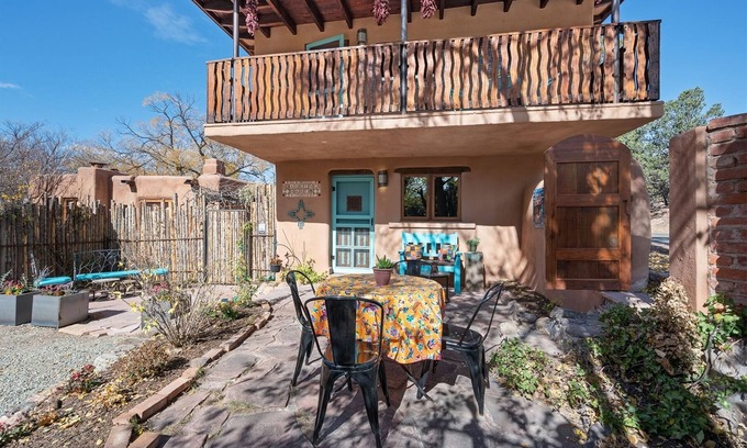 Tesuque Casa | Dancing Hare - Colorful Renovated Adobe