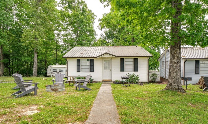 Dandridge Cabina | Dandridge Cabin in Inspiration Cove w/ Lake Access