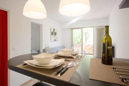 Hyeres City Centre Apartamento | Dans un écrin de verdure