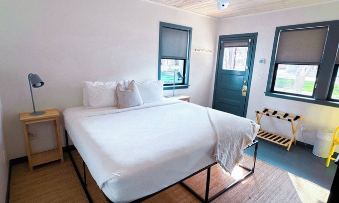 Nevada City Cabaña | Daphne Cottage at Piety Hill Cottages