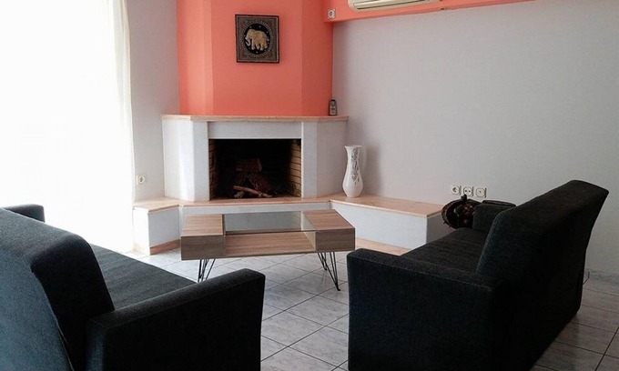 Molos-Agios Konstantinos Apartamento | Daphnus Apartment in Agios Konstantinos