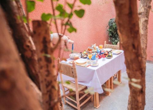 Tarmigt Cama Y Desayuno | Dar Widad