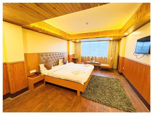 Darjeeling Casa | Darjeeling Mall is 700 m From Apsara Darjeeling Pure veg