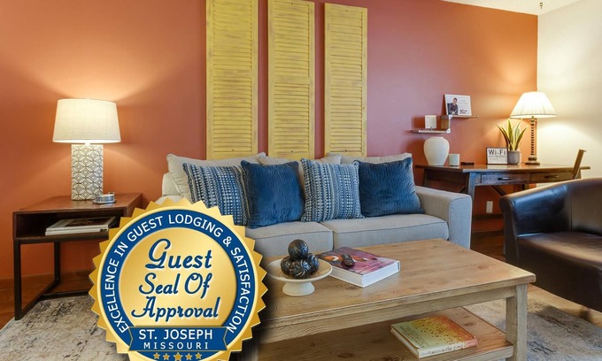 St. Joseph Casa | Darling Clean 2-Bedroom Home W/Great Amenities