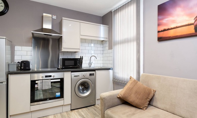 Darlington Casa | Darlington Centre Double Bed Spacious Apartment 4