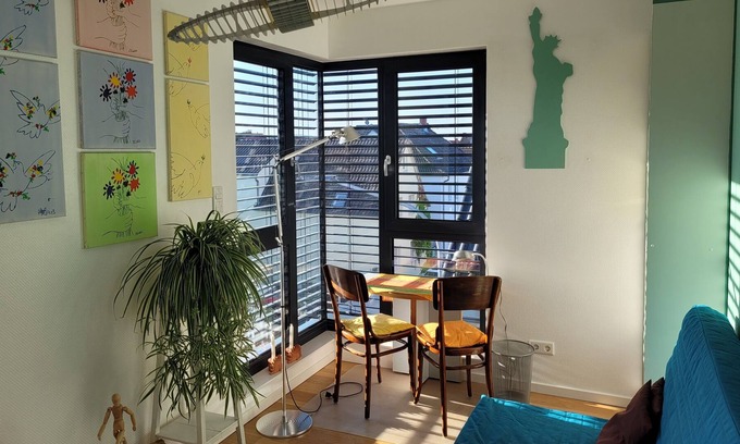 Griesheim Apartamento | Darmstadt-Griesheim, sunny room in modern newly built apartment