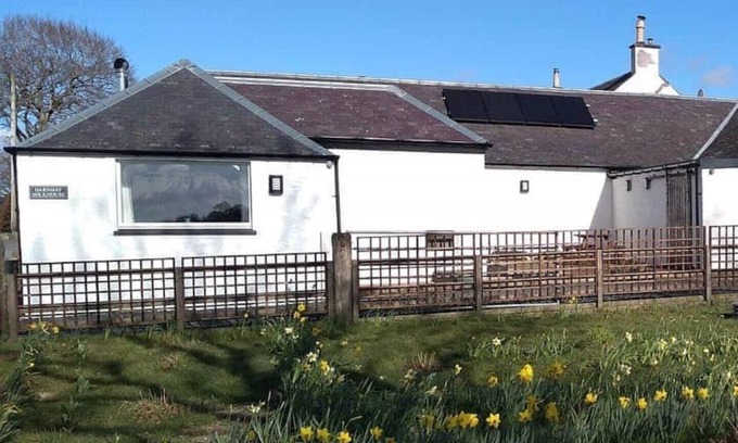 Mauchline Cabaña | Darnhay Milk House