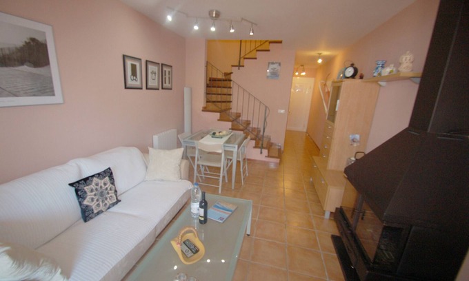 Mas Pinell Chalet De Esquí | Daró 2D 36 - Piscina, 250m de la playa