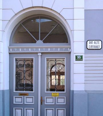 Knittelfeld Apartamento | Das alte Zinshaus