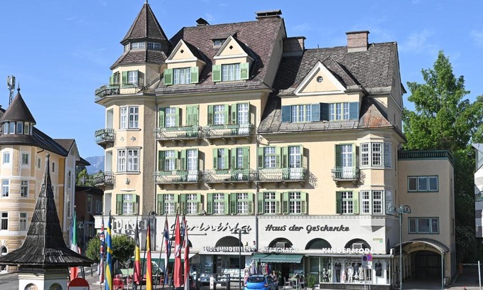 Velden am Worther See Apartamento | Das Karawankenplatz! Haus der Geschenke-Carinthia