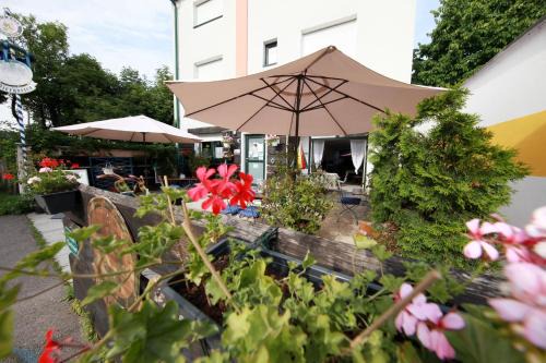 Frauenkirchen Apartamento | DAS LANDHAUS KLAMBAUER - APARTMENTHAUS Prämiumpartnerbetrieb St MartinsTherme