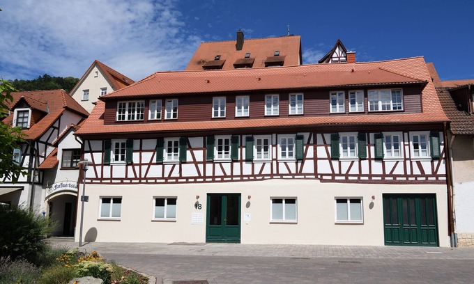 Heppenheim Apartamento | "das Schiefe Haus"