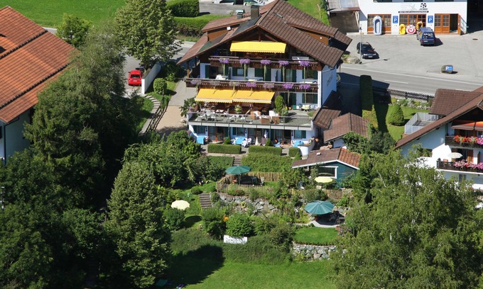 Oberkirch Hotel | Das vegetarische Boutique Hotel Dreimäderlhaus