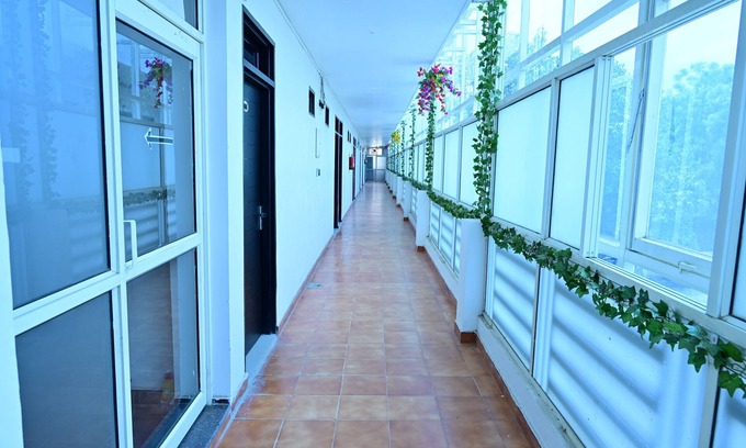 Gurugram Hotel | Date Palm Hotel