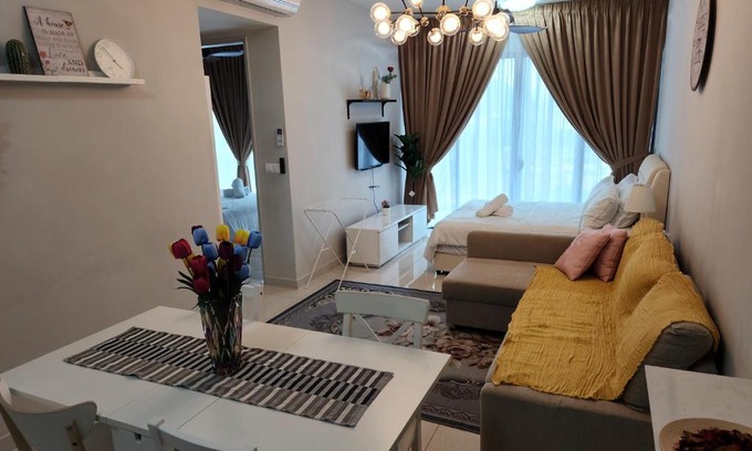 Taman Keramat Apartamento | Datum Jelatek linked LRT and MALL with Netflix -Disney -WashDryer