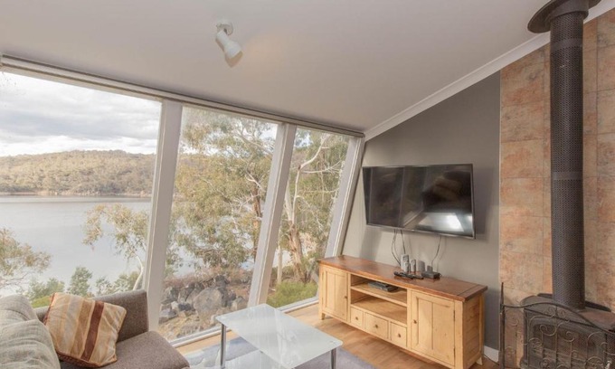 Jindabyne Casa | Dauphine 1 23 Townsend Street