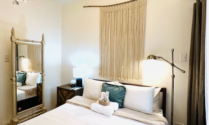 Poblacion District Apartamento | Davao Boutique Condos - Near Abreeza