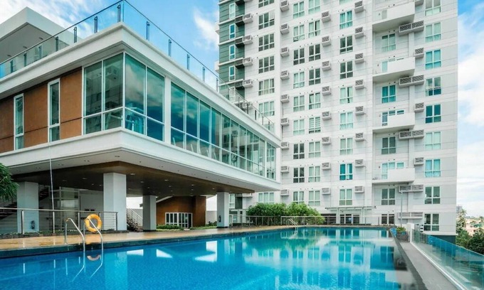 Poblacion District Apartamento | Davao Central Suites