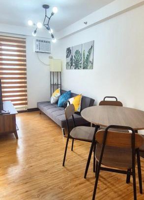 Davao Apartamento | Davao Urban Crib at Arezzo Place Davao Condo near Airport & Samal