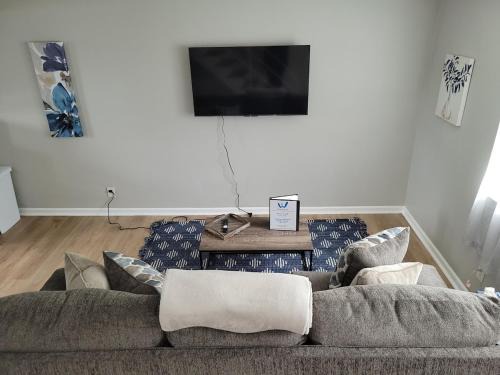 Joslyn Castle Apartamento | Davenport Dwellings 14-3Bd 2Bath in Midtown