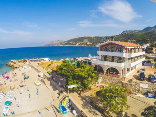 Dobra Voda Apartamento | David apartments and rooms
